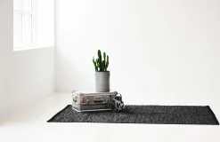 Rug Solid - Tæppe m. læder, sort - 65x135 cm* Best