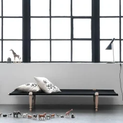 - Savbriks Forester - OGK - Sort/natur - Bøg^Skovshoved Møbelfabrik Outlet