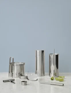- Arne Jacobsen cocktail shaker 0.75 l. steel*Stelton Best