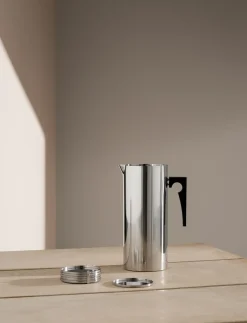 - Arne Jacobsen serveringskande i stål - 2 liter*Stelton