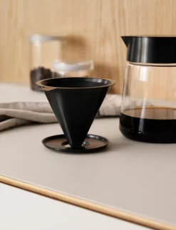 - Nohr slow brew kaffetragt med filter black metallic^Stelton Clearance
