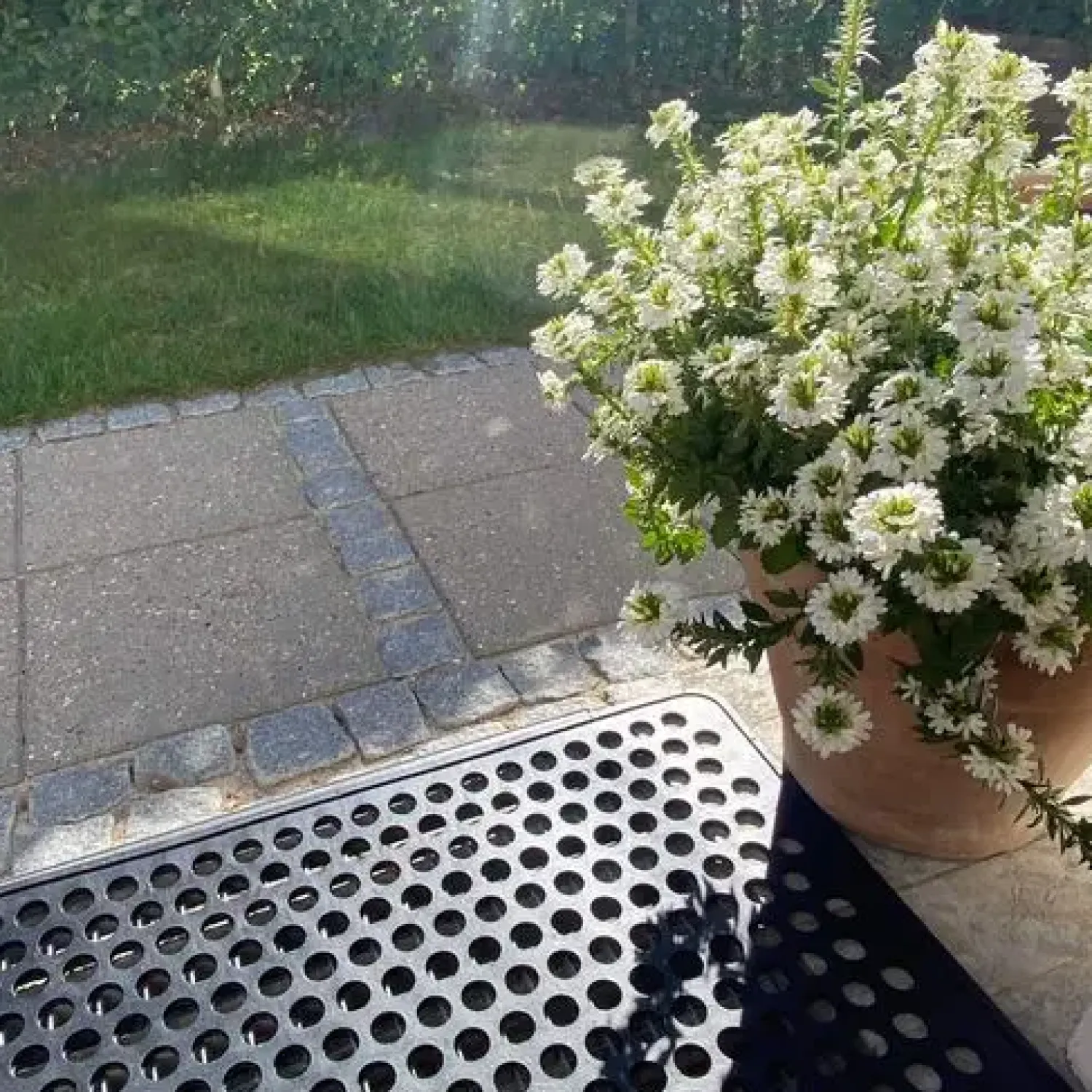 - Dørmåtte i small - Dot design - Gummi - Small^Tica Copenhagen Discount