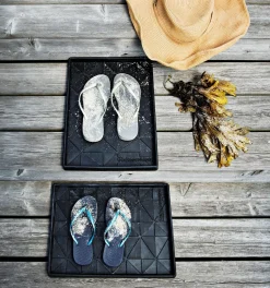 - Skobakke - Graphic - Small - L: 38 cm. B: 28 cm.*Tica Copenhagen Outlet