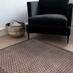 - Smudsmåtte - Dots - Sand - 90x130 cm*Tica Copenhagen Online