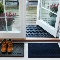 - Smudsmåtte - Dots - Mørkeblå - 60x90 cm*Tica Copenhagen Discount