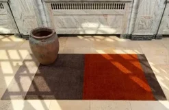 - Smudsmåtte - Stripes Horizon - Sand/Brun/Terracota - 90x130 cm*Tica Copenhagen Clearance