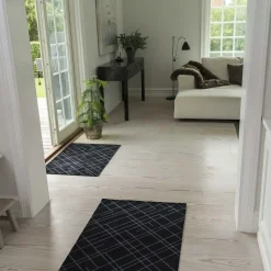 - Smudsmåtte - Lines - Sort/grå - 60x90 cm^Tica Copenhagen Online