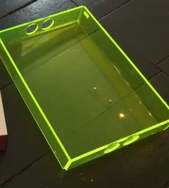 Tray bakke i neon gul fra (stor) - neonyellow (29 x 41 cm)*Neon living Outlet