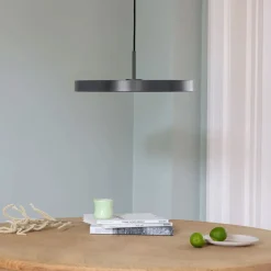 - Asteria pendel m/ sort top - Anthracite grey - Medium Ø43 cm^Umage Hot