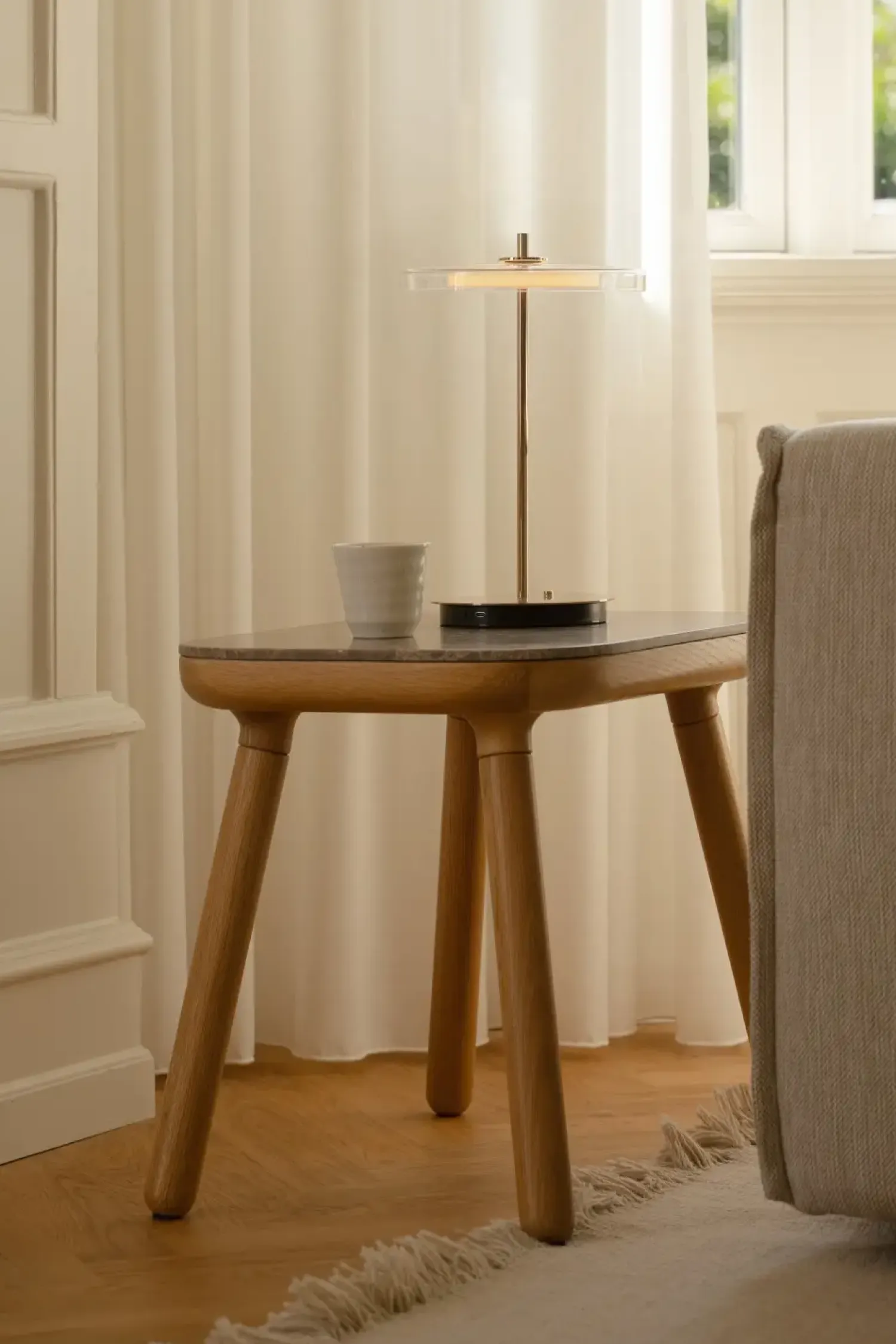 - Bordlampe - Asteria Move - Glas/messing - Ø20 cm^Umage Online