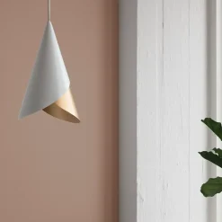 - Lampe - Cornet - Hvid/messing - Ø13,4 cm^Umage Outlet