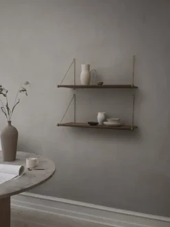 - Hylde - Loop Shelf - røget eg/messing^We Do Wood Hot