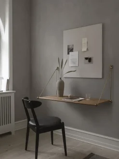 - Vægskrivebord - eg/messing*We Do Wood Hot